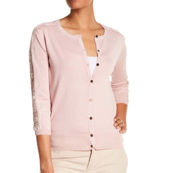 Catherine Malandrino Sweaters - Catherine Malandrino skivvy Pink XL cardigan